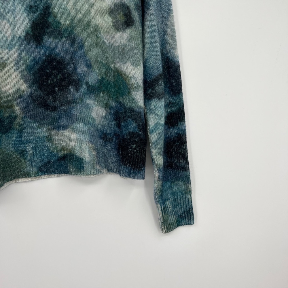 360 Cashmere Jade Watercolor Abstract Roundneck Long Sleeves Sweater - A… - Picture 9 of 14